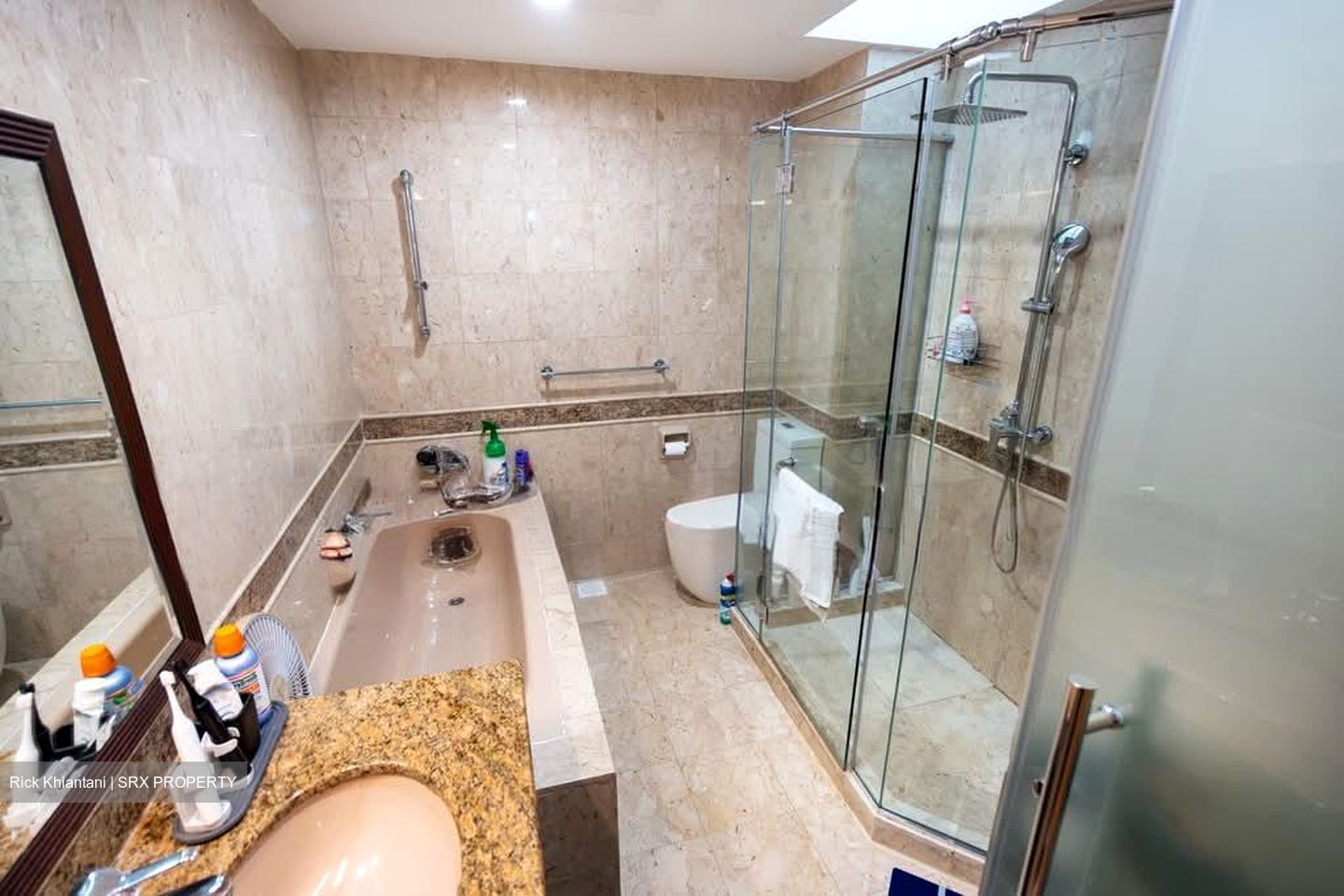 Stratford Court (D16), Condominium #596107771